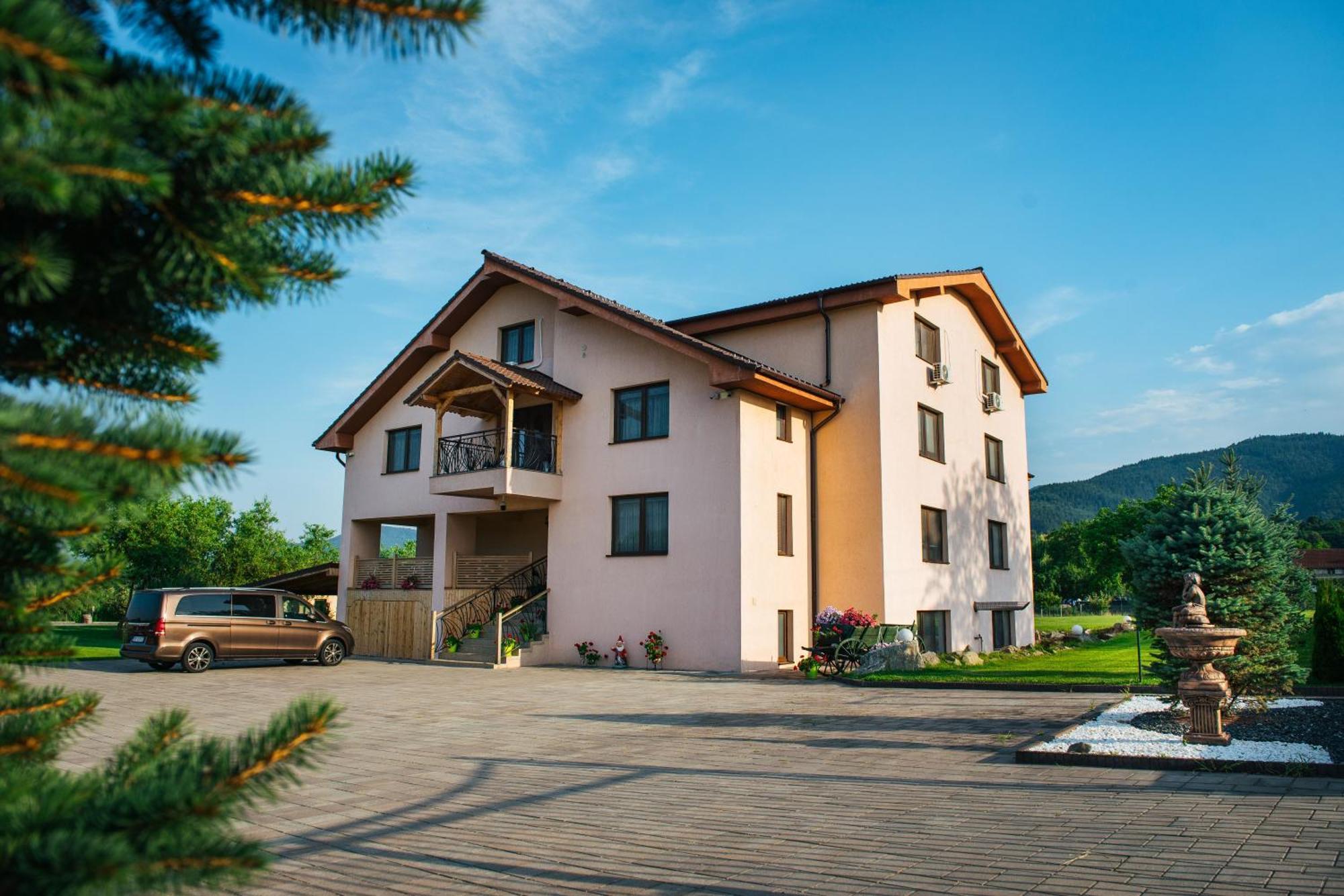 Rai Romanesc Saliste  Exterior photo